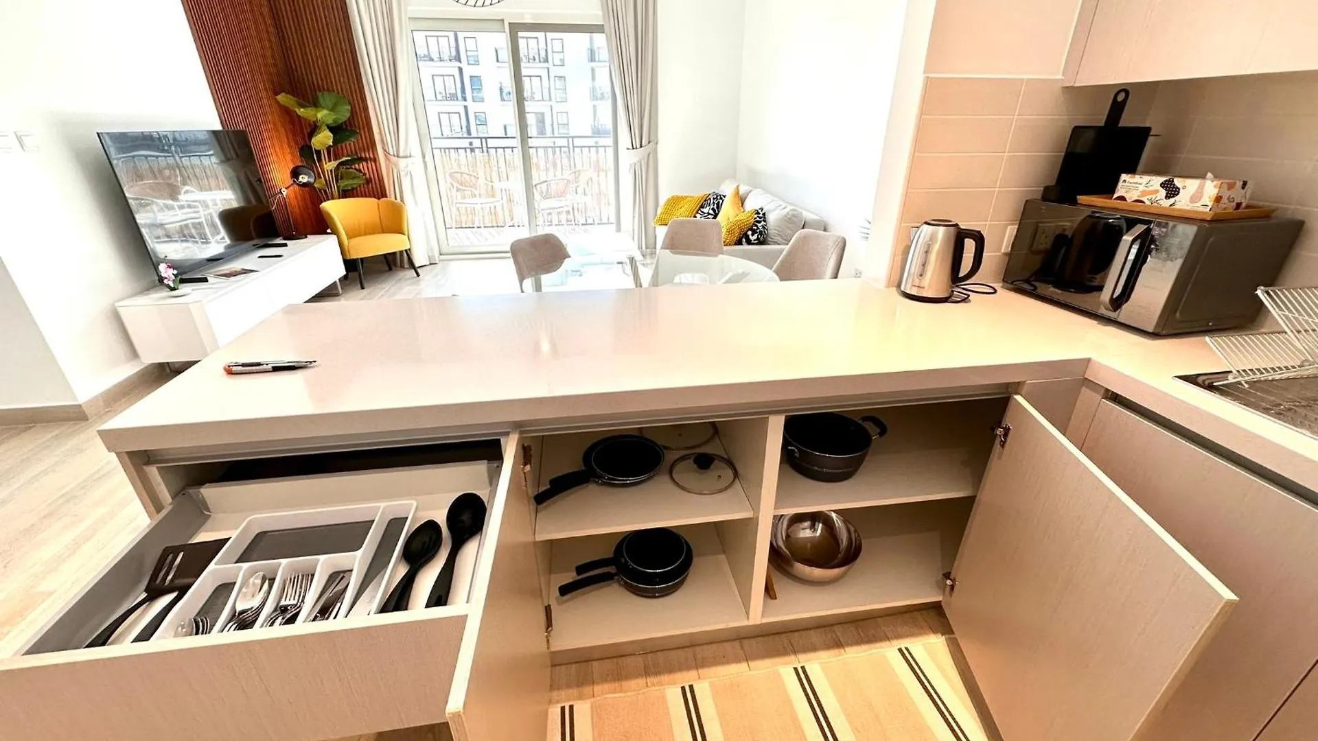אבו דאבי Yas Island, Stunning 2 Bedroom, 4Beds Close To All The Parks! דירה