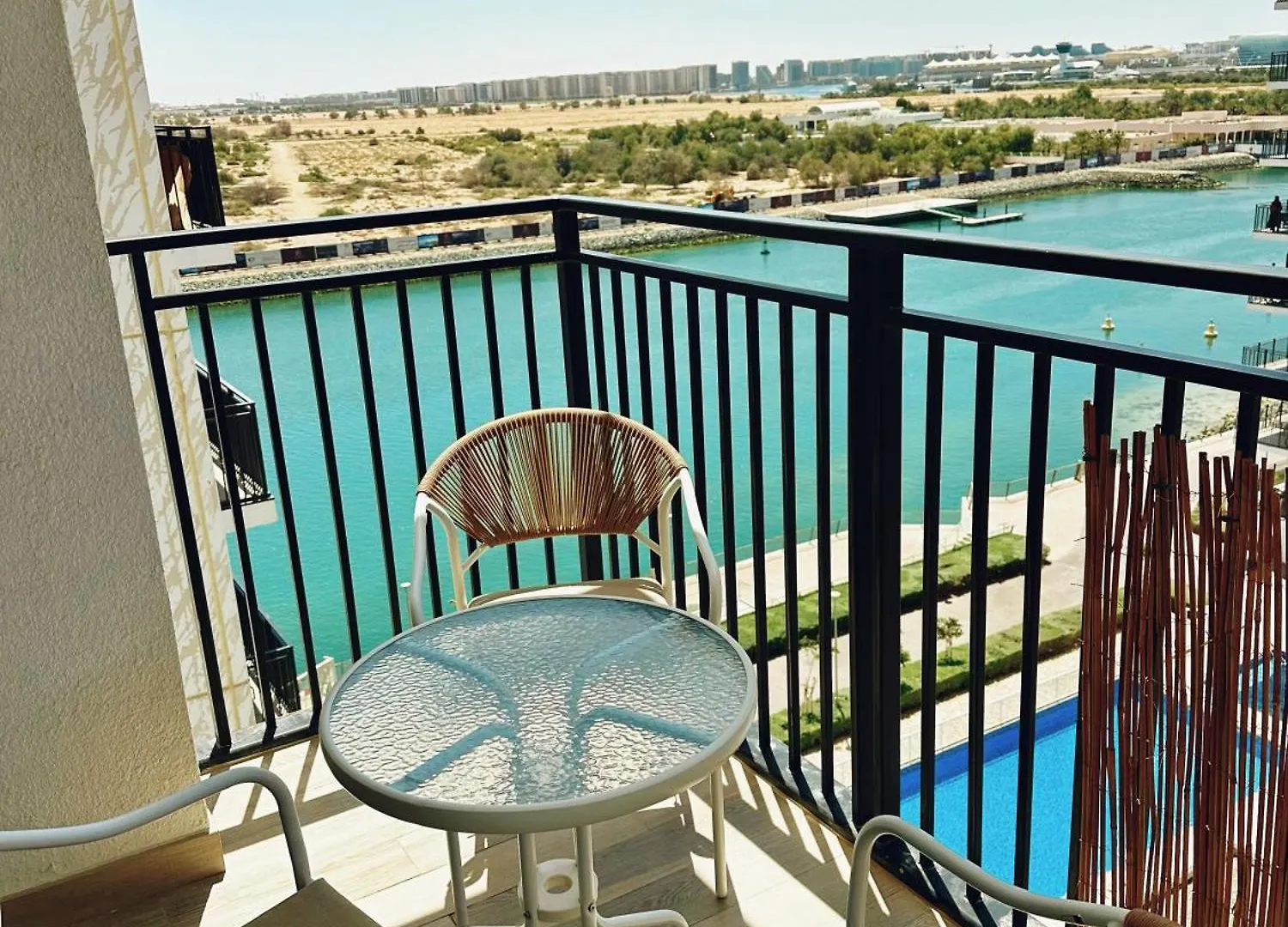 Yas Island, Stunning 2 Bedroom, 4Beds Close To All The Parks! Abou Dabi Appartement